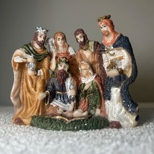 Miniature Nativity Scene Resin All in One Christmas Baby Jesus Three Kings